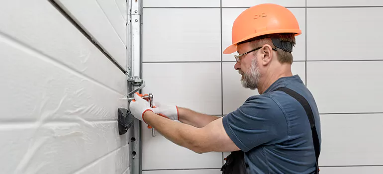 Commercial Garage Door Repair in Palm Harbor, FL